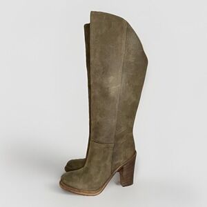 knee-high leather boots Taupe Brown Vera Wang "Kai" High Heeled Pebbled Pirate